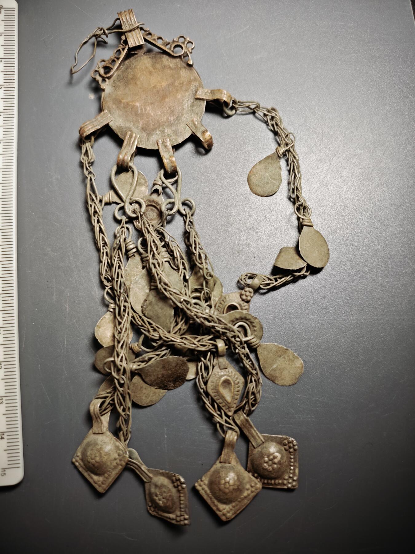 113期新疆红钱粟特钱币丝路钱币专场 巴基斯坦低银饰品，41.2克