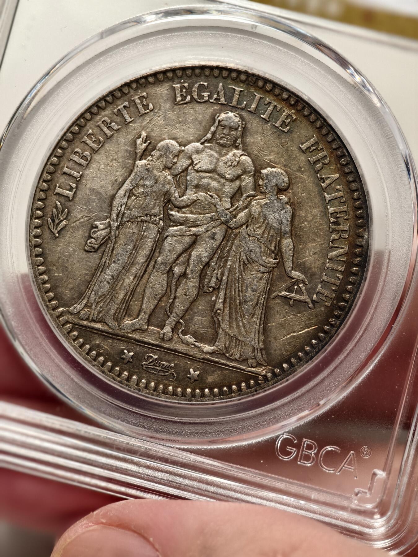 抚柳草堂-第十一期章牌钱币  奖章勋章限时免佣 满百包邮 放漏专场 1873法国大力神5FRANCS银币 淡彩包浆味道十足 细节很好