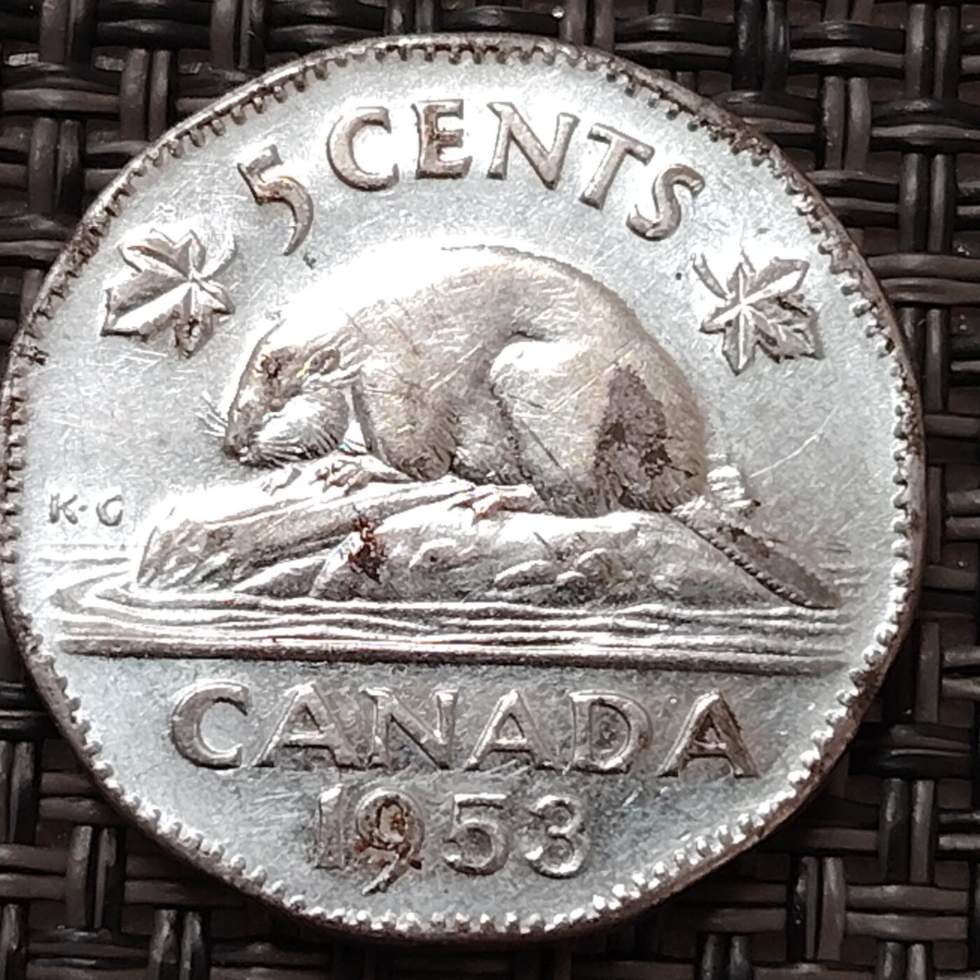 布加迪🐬～世界钱币(上海)🌾第 272 期 /  各国套币和散币 加拿大🇨🇦 1953年 5分 海狸图案 21.2mm ~L7