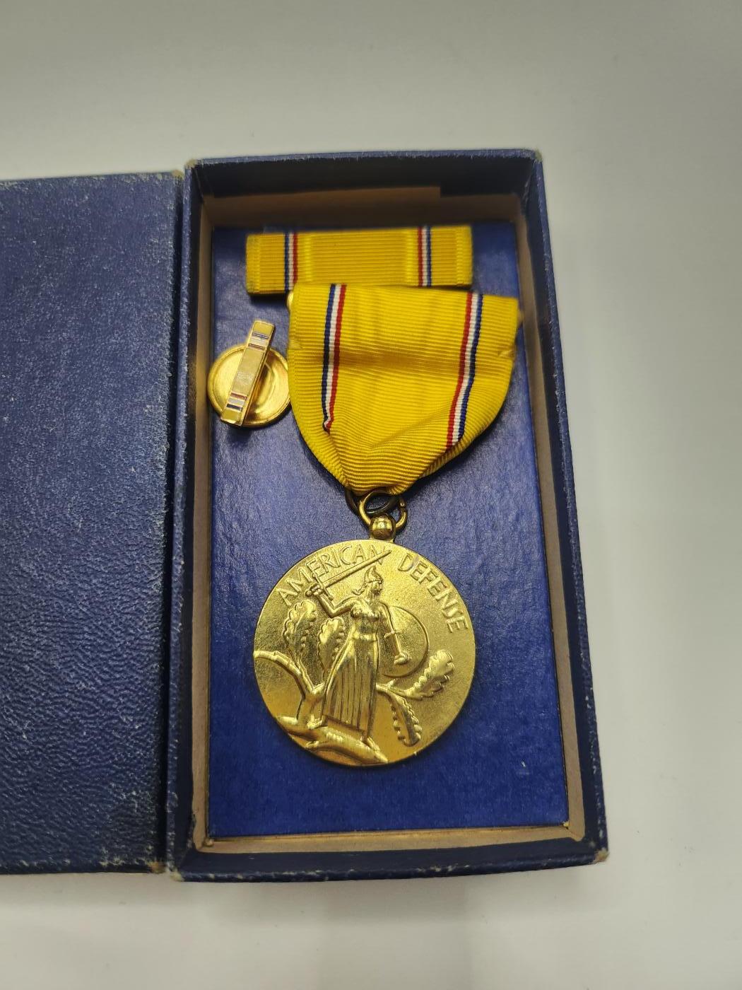 南水社首场拍卖 美国二战本土防卫奖章 盒略章齐全完好 商业版