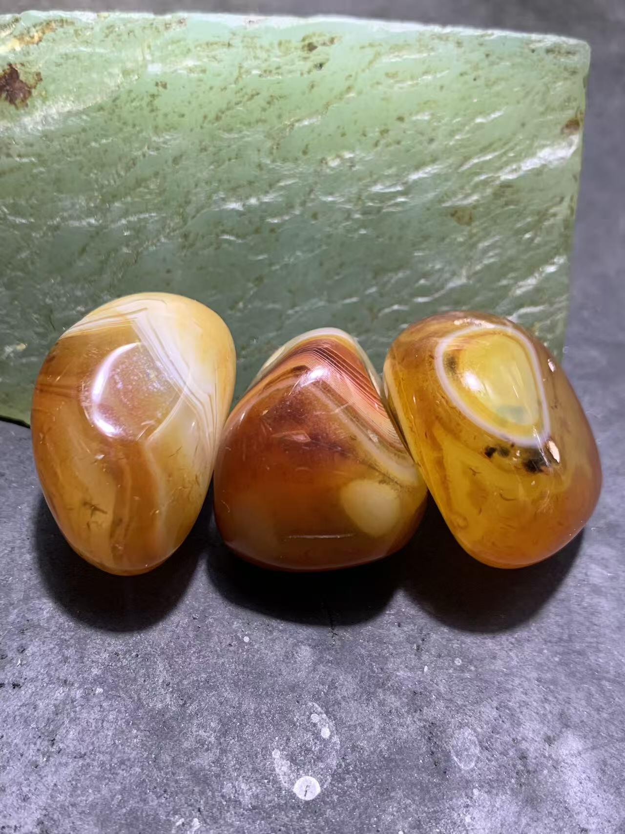 放福利！缠丝玛瑙原石通货吊坠3块