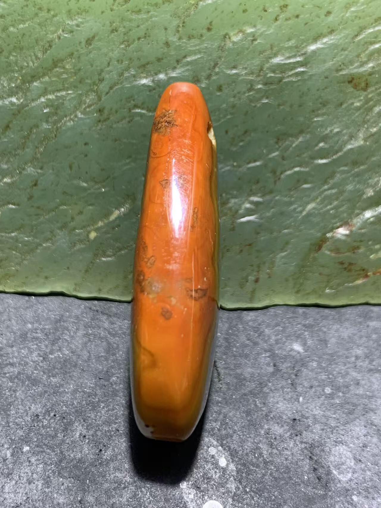 精美冰飘战国红玛瑙吊坠一个！