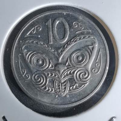 沼泽如烟--第978场 - 新西兰1987年十分