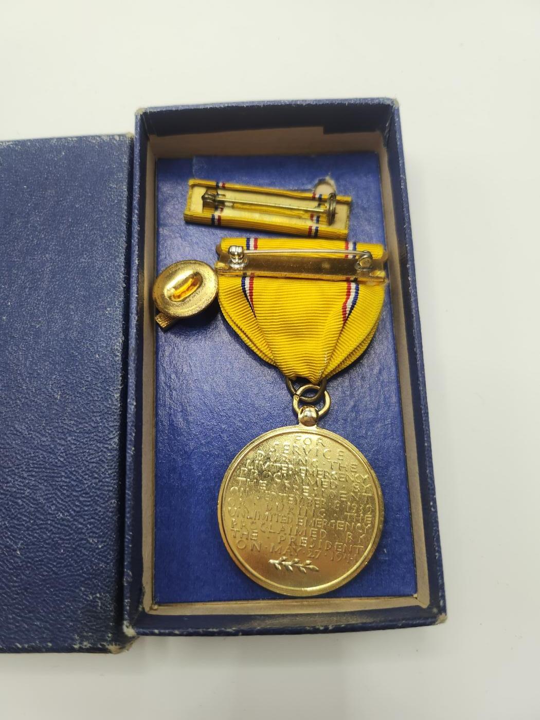 南水社首场拍卖 美国二战本土防卫奖章 盒略章齐全完好 商业版