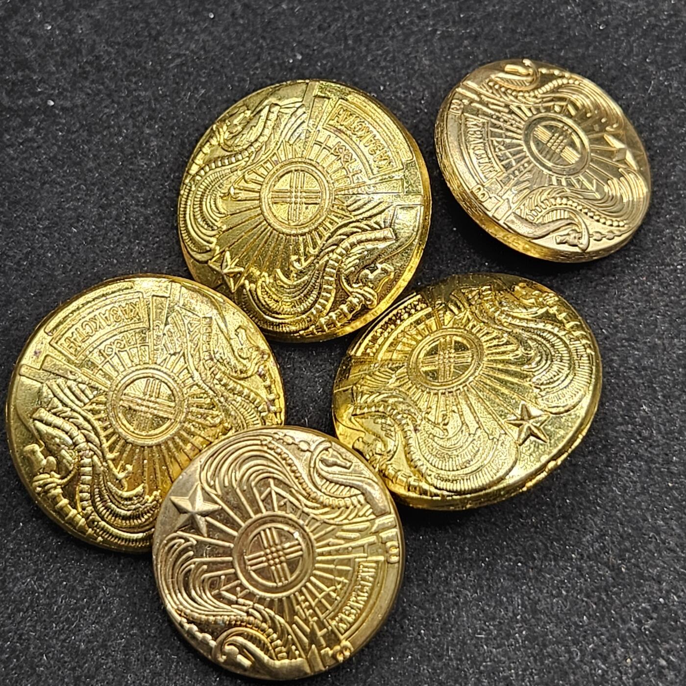 0元起拍勋章 第330期 咸鱼国勋章拍卖专场 2月1日（周日）下午6：00开始