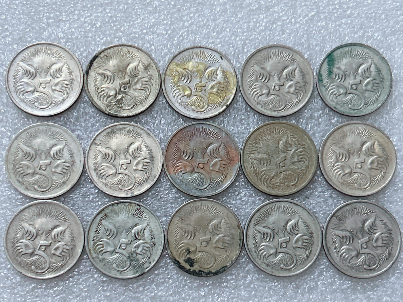 第一海外回流一元起拍收藏 散集专场  第296期 澳大利亚5分硬币 花冠女王版 15枚