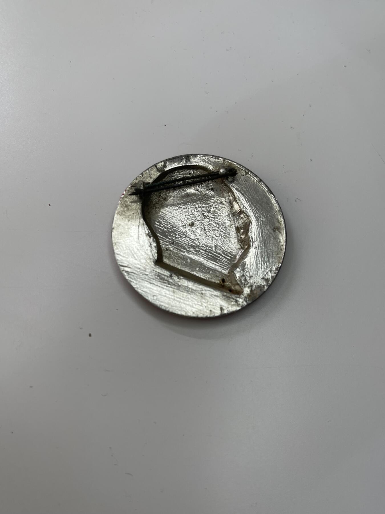 新时代收藏徽章红藏拍卖(第三十场)  徽章纸品证书杂项 毛像章