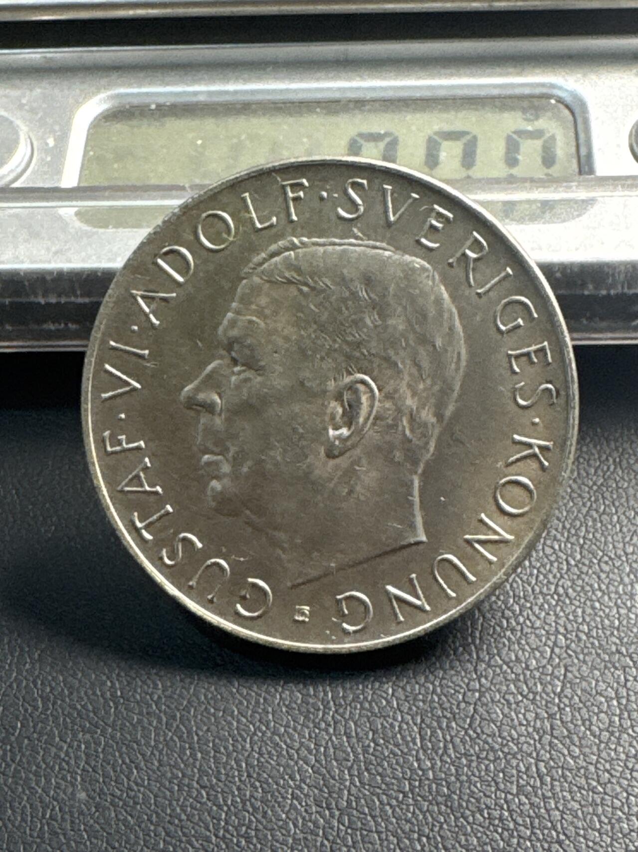 ❤️【币观天下】❤️ 第341期钱币拍卖- 2026.1.30周五晚上6点半场-长期征集拍品 春节前最后一场本场不能存放 节后恢复拍卖 1952年瑞典5克朗银币，国王古斯塔夫六世70岁生日纪念，22克400银