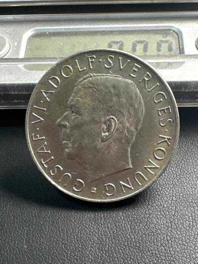 ❤️【币观天下】❤️ 第341期钱币拍卖- 2026.1.30周五晚上6点半场-长期征集拍品 春节前最后一场本场不能存放 节后恢复拍卖 - 1952年瑞典5克朗银币，国王古斯塔夫六世70岁生日纪念，22克400银