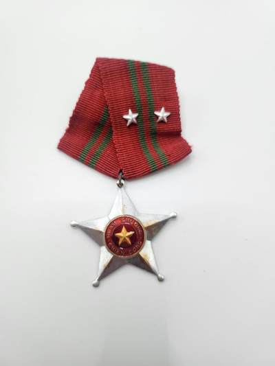 南水社首场拍卖 - 越南二级战功勋章