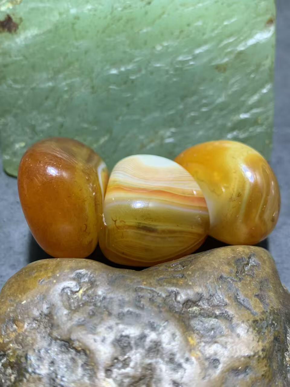 放福利！缠丝玛瑙原石通货吊坠3块