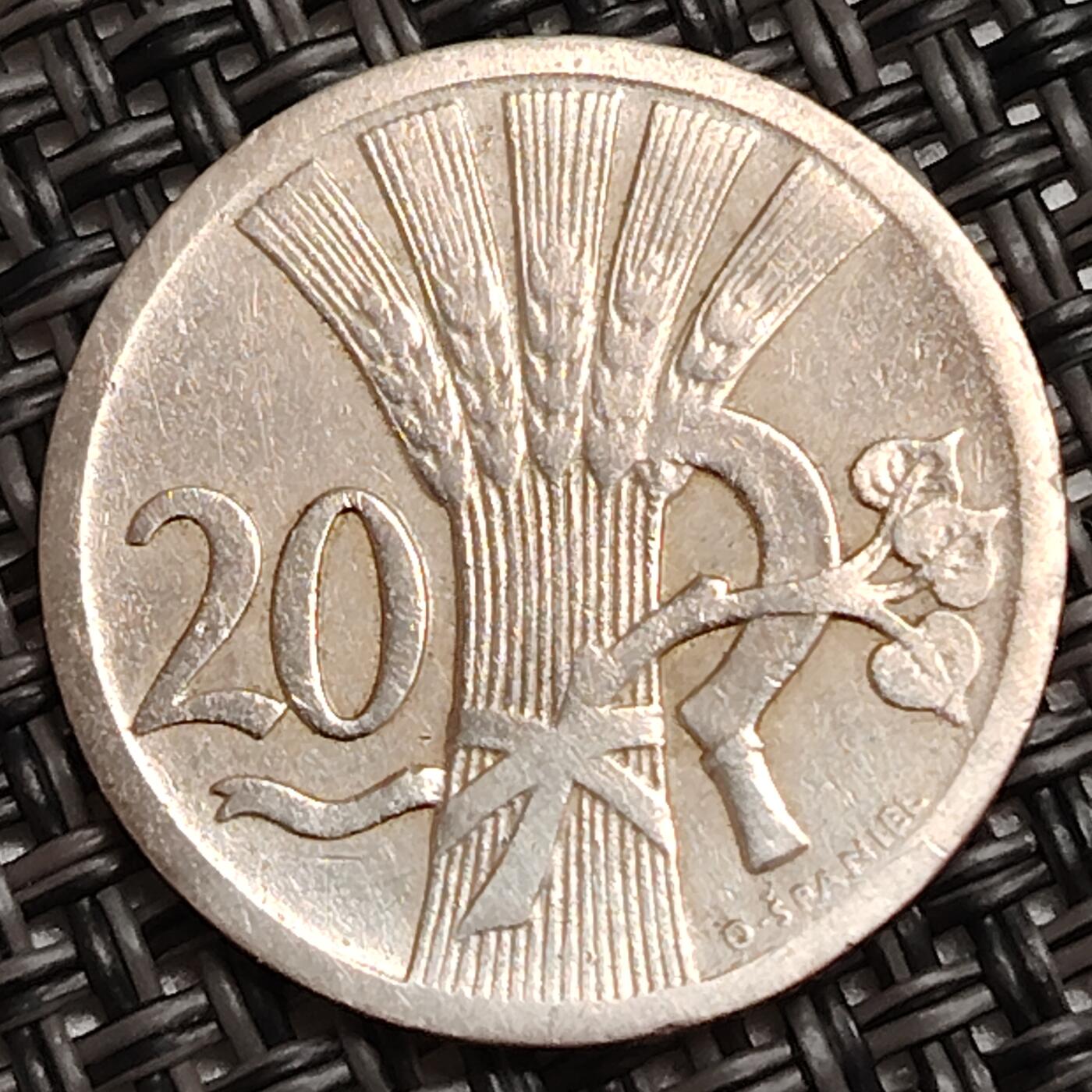 布加迪🐬～世界钱币(上海)🌾第 272 期 /  各国套币和散币 捷克斯洛伐克 1926年 20哈拉镍币