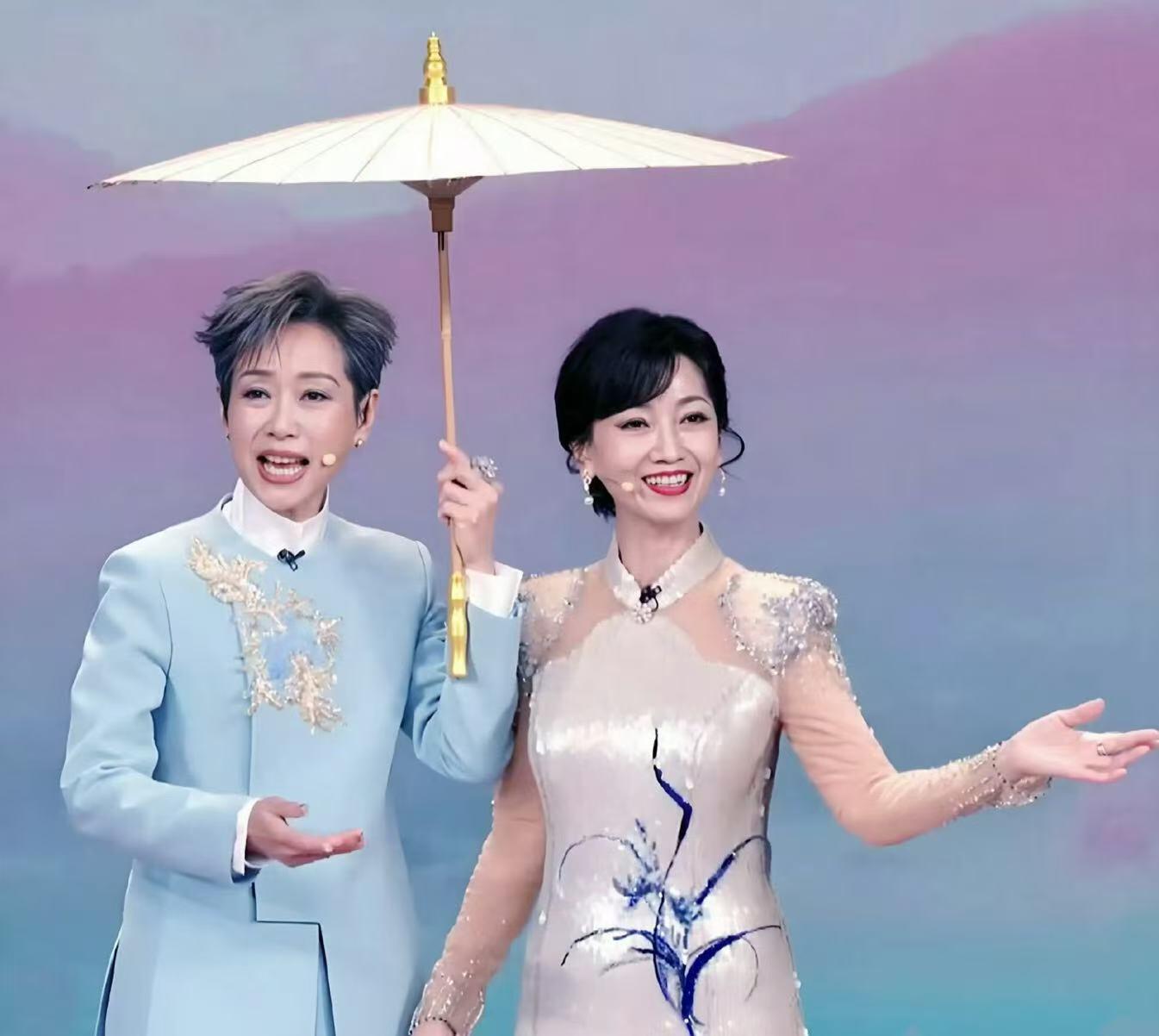 零元拍：赵雅芝，叶童，陈美琪三位老师亲签《新白娘子传奇》同声CD。赵雅芝老师和叶童老师都是早年签名体，而且赵老师还为您奉上了真挚的祝福！