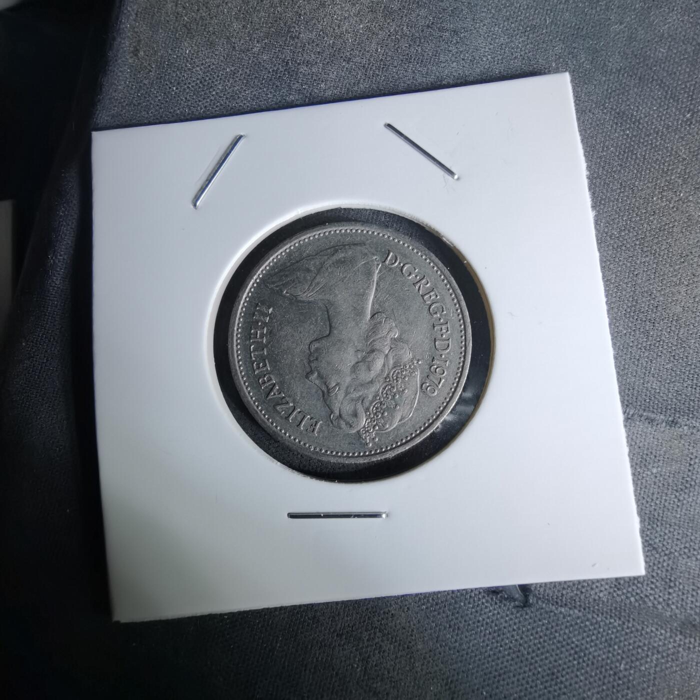 沼泽如烟--第978场 英国1979年5便士