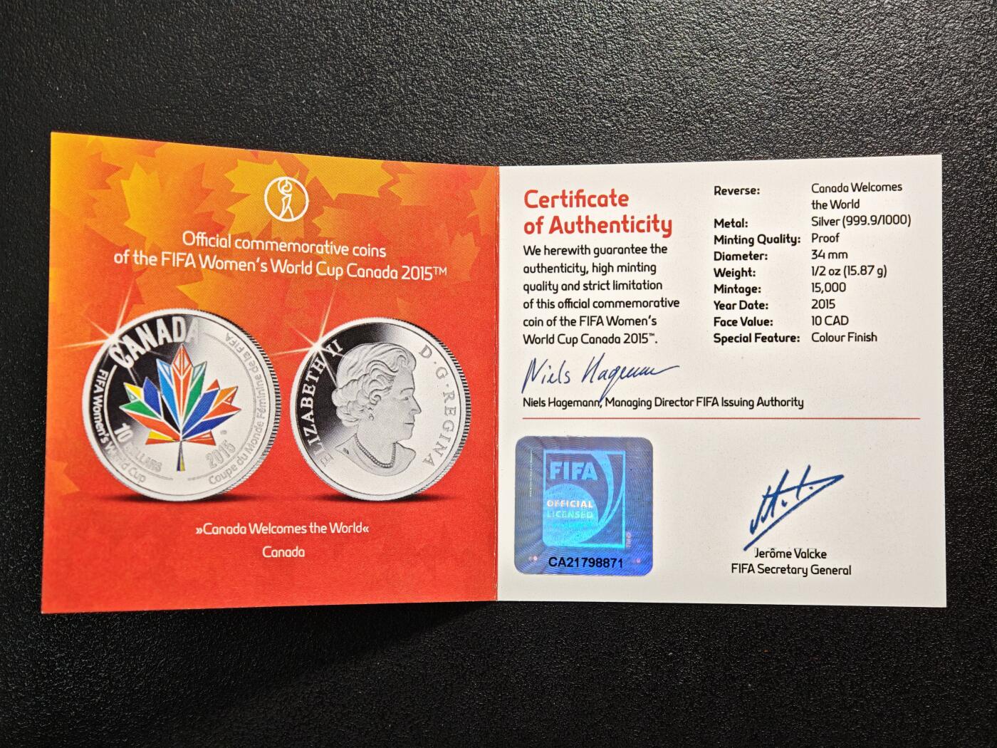 【德藏】世界币章拍卖第163期（拍品征集中~欢迎藏友联系） 2015年 加拿大女足世界杯系列-欢迎全世界精制纪念银币 999银 原盒 带证书 直径约：34mm；重约：1/2盎司