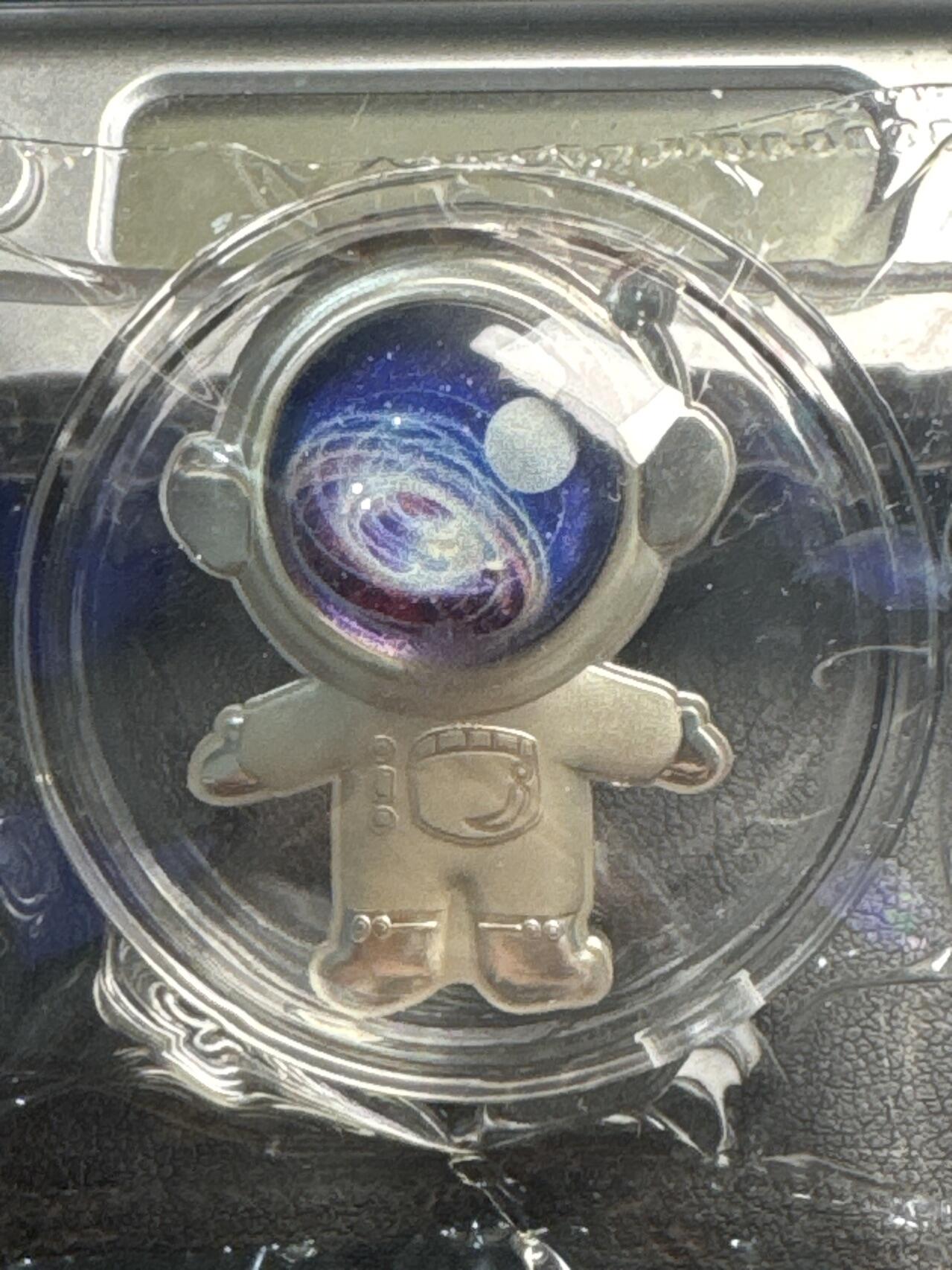 ❤️【币观天下】❤️ 第341期钱币拍卖- 2026.1.30周五晚上6点半场-长期征集拍品 春节前最后一场本场不能存放 节后恢复拍卖 斐济2021年太空宇航员异形纪念银币10克盒证齐全