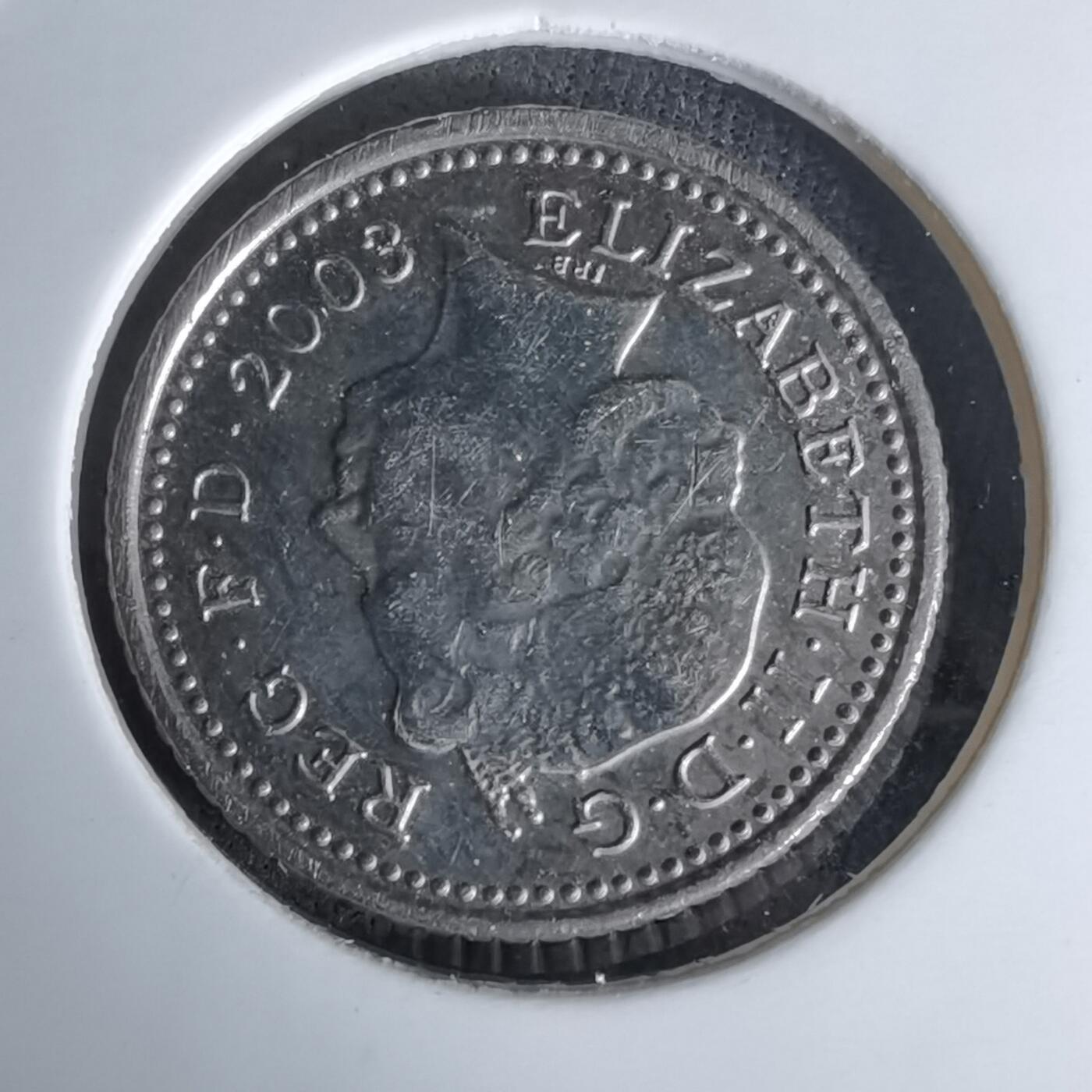 沼泽如烟--第978场 英国2003年5便士