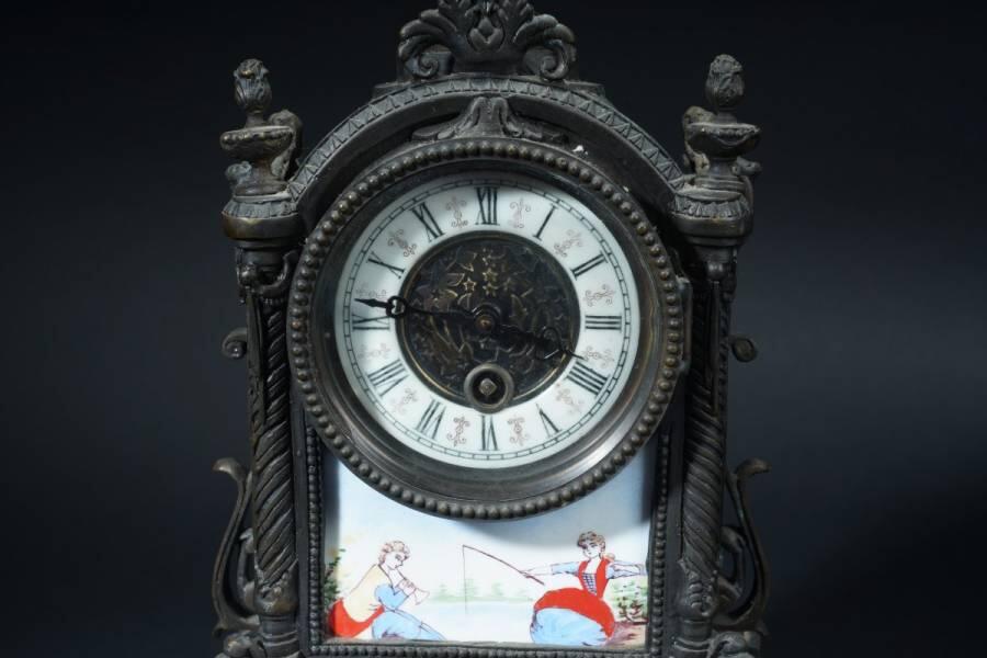 上海都达杂项专场十二（全场包邮】 西洋全铜画珐琅人物大摆钟83-5