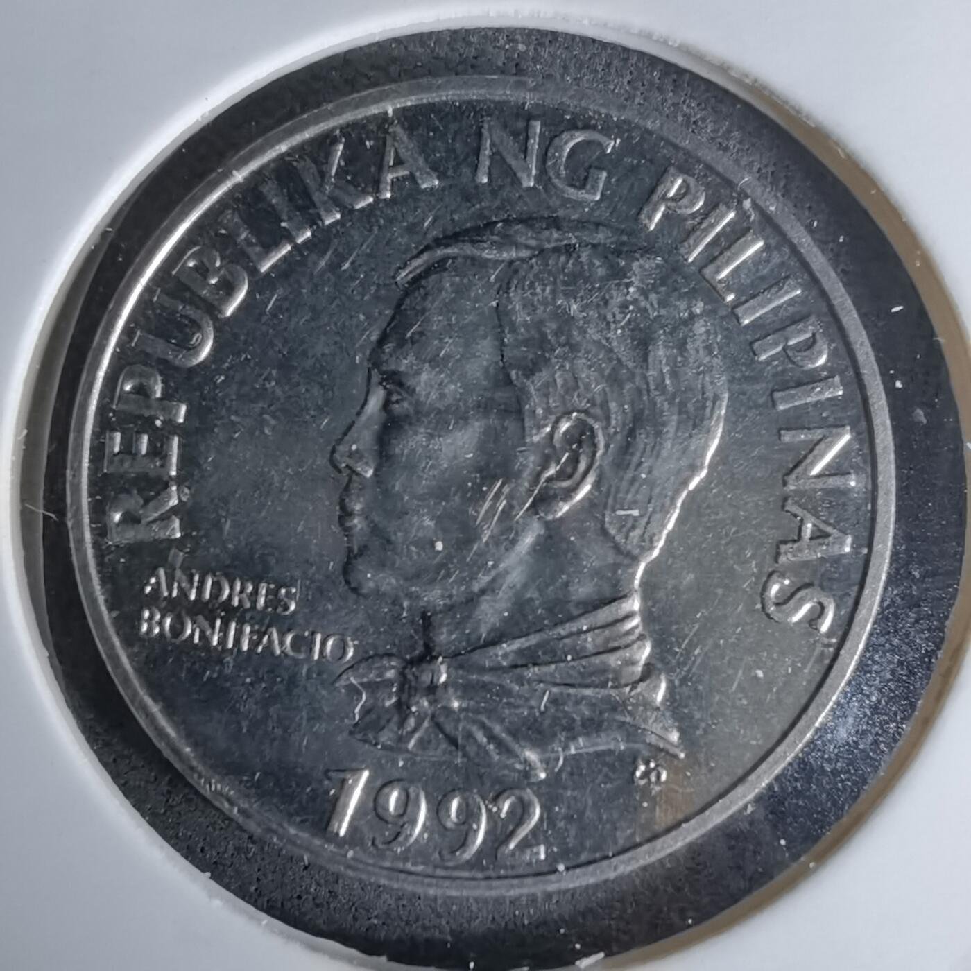 沼泽如烟--第978场 菲律宾1992年2比索