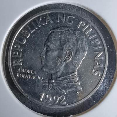 沼泽如烟--第978场 - 菲律宾1992年2比索