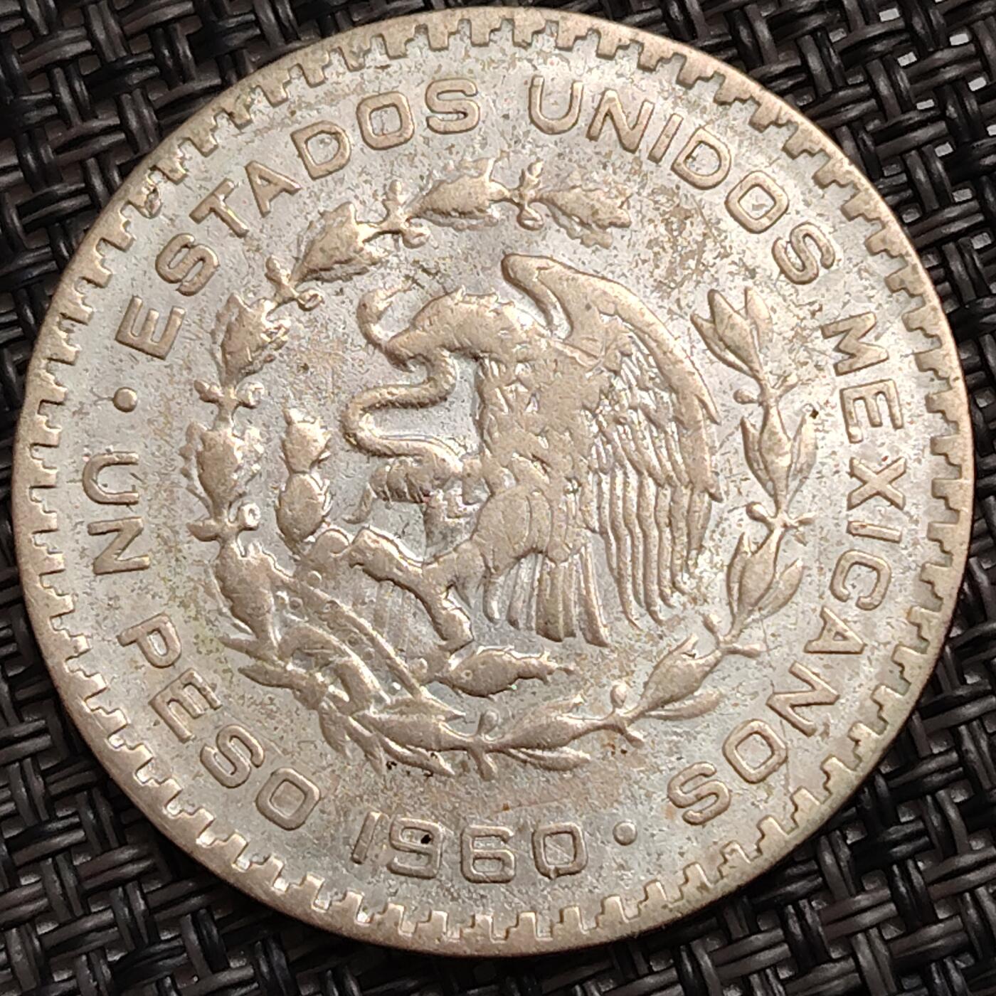 布加迪🐬～世界钱币(上海)🌾第 272 期 /  各国套币和散币 墨西哥🇲🇽 1960年 1比索银币 16g 35mm 100银