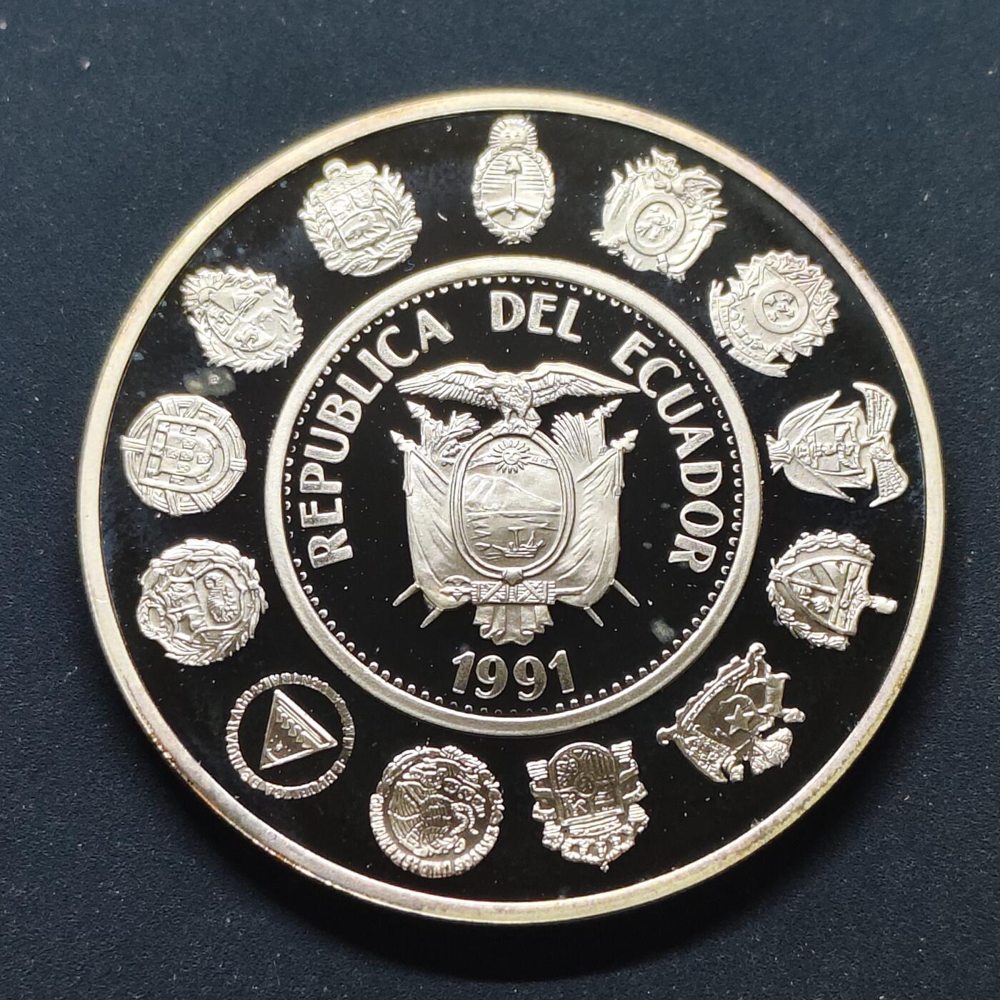 【全场包邮】纯粹捡漏拍499场-持续更新中 【伊比利亚美洲系列首套发现美洲500周年】厄瓜多尔1991年5000苏克雷精制纪念银币【40毫米27克92.5%，估算纯银价约699元（按28元/克银价核算）】