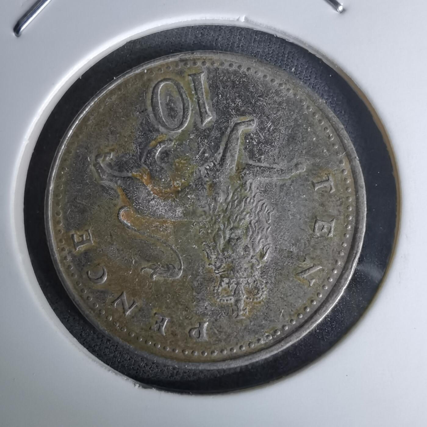 沼泽如烟--第978场 英国2005年10便士