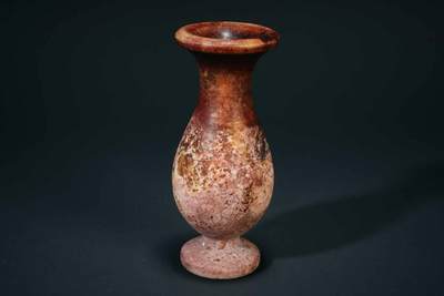 上海都达杂项专场十二（全场包邮】 - 天然岫岩玉花瓶83-41