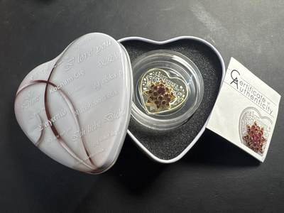 ❤️【币观天下】❤️ 第341期钱币拍卖- 2026.1.30周五晚上6点半场-长期征集拍品 春节前最后一场本场不能存放 节后恢复拍卖 - 2017 库克 快乐情人节 5元【精制】银币