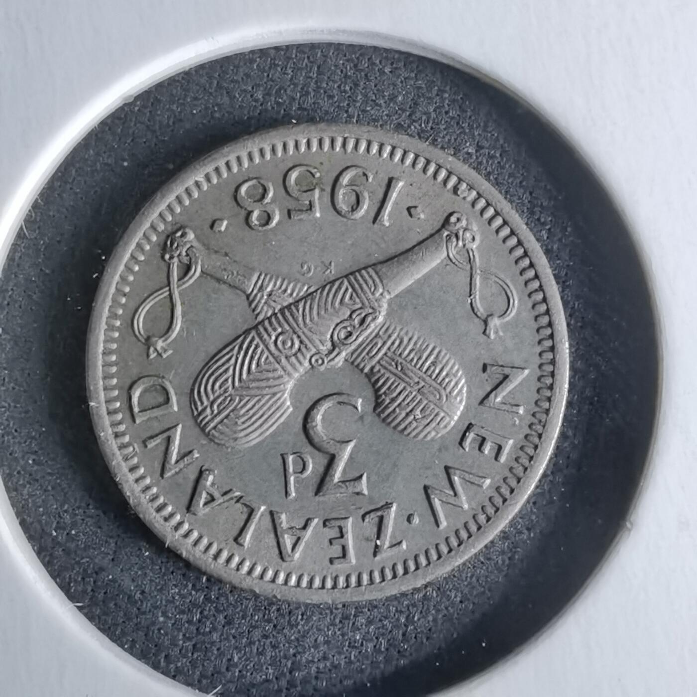 沼泽如烟--第979场 新西兰1958年3便士