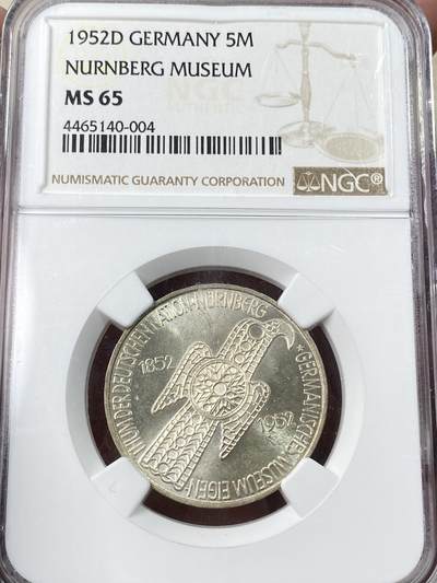 万国钱币拍卖第060期（万国六十期纪念大拍） - NGC MS65 1952D联邦德国纽伦堡博物馆百年纪念5马克银币 近代德国名誉品种 慕尼黑造币厂铸 BU银霜光度炸裂