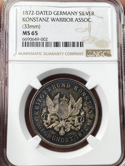 万国钱币拍卖第060期（万国六十期纪念大拍） - NGC MS65 1872年德国康斯坦茨市纪念加入康斯坦茨退伍军人协会25年纪念银章 绝美火烧云渐变孔雀蓝幻彩顶美收藏级