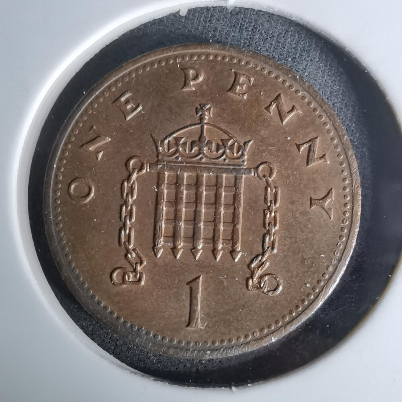 沼泽如烟--第978场 英国1990年1便士