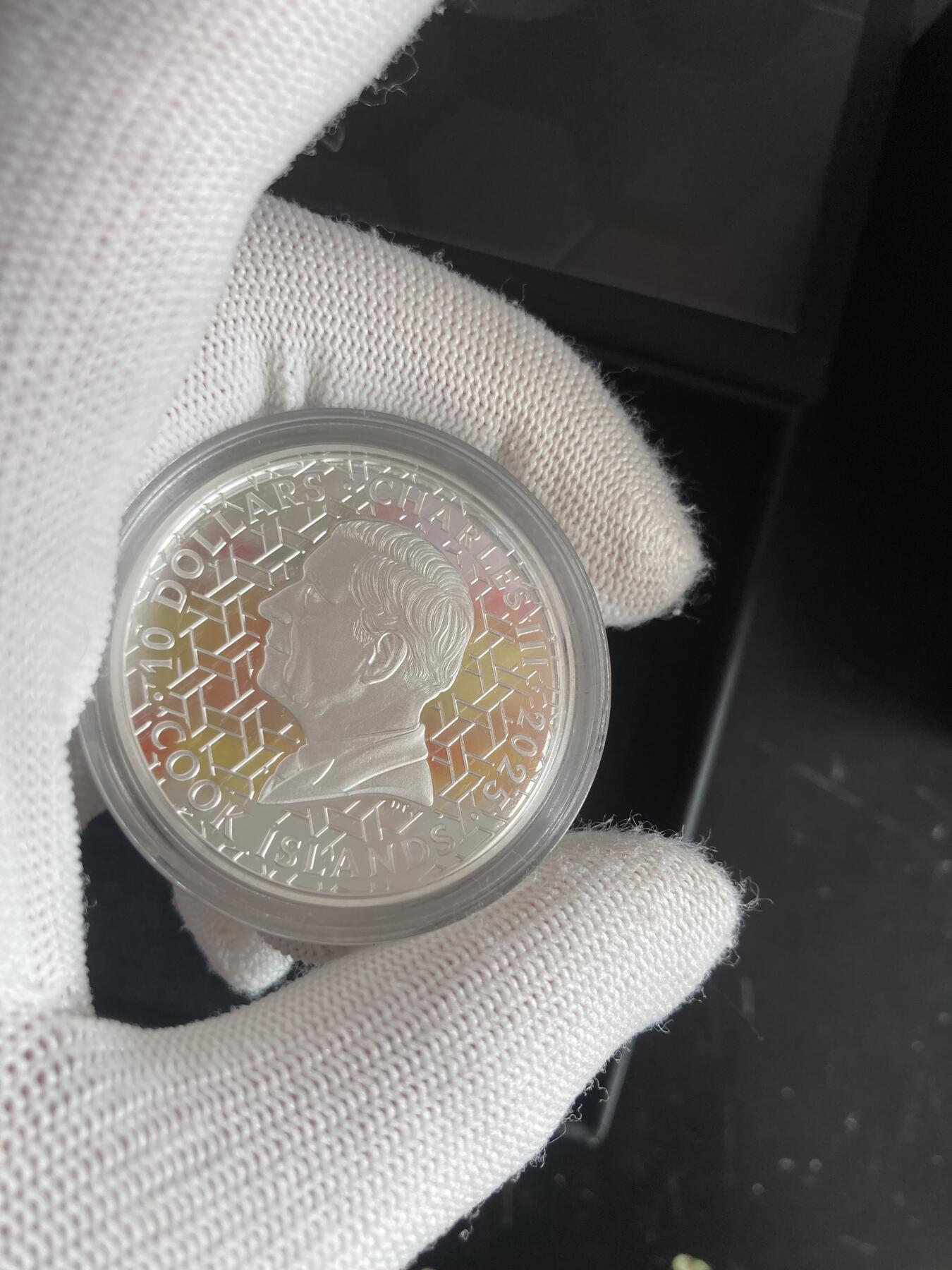 银色大地-悬崖银币