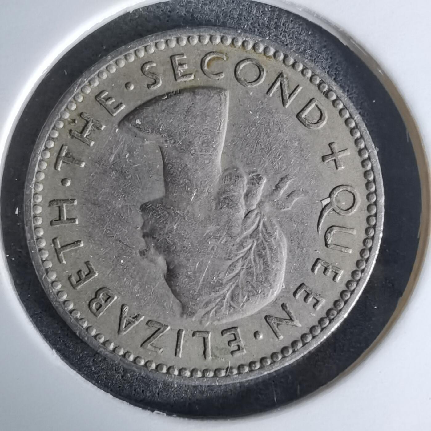 沼泽如烟--第978场 新西兰1955年6便士