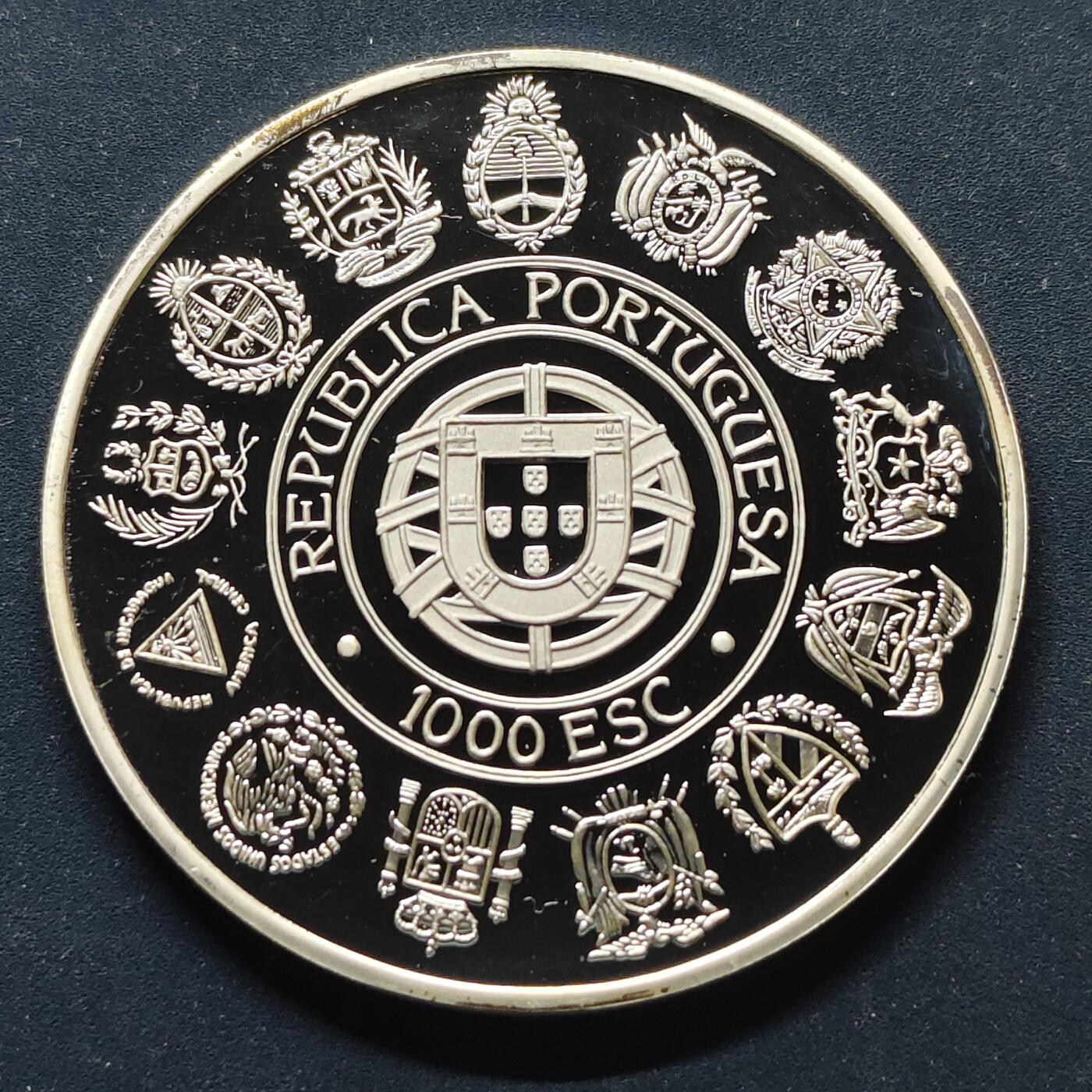 【全场包邮】纯粹捡漏拍499场-持续更新中 【伊比利亚美洲系列首套发现美洲500周年】葡萄牙1991年1000埃斯库多精制纪念银币【40毫米27克92.5%，估算纯银价约699元（按28元/克银价核算）】