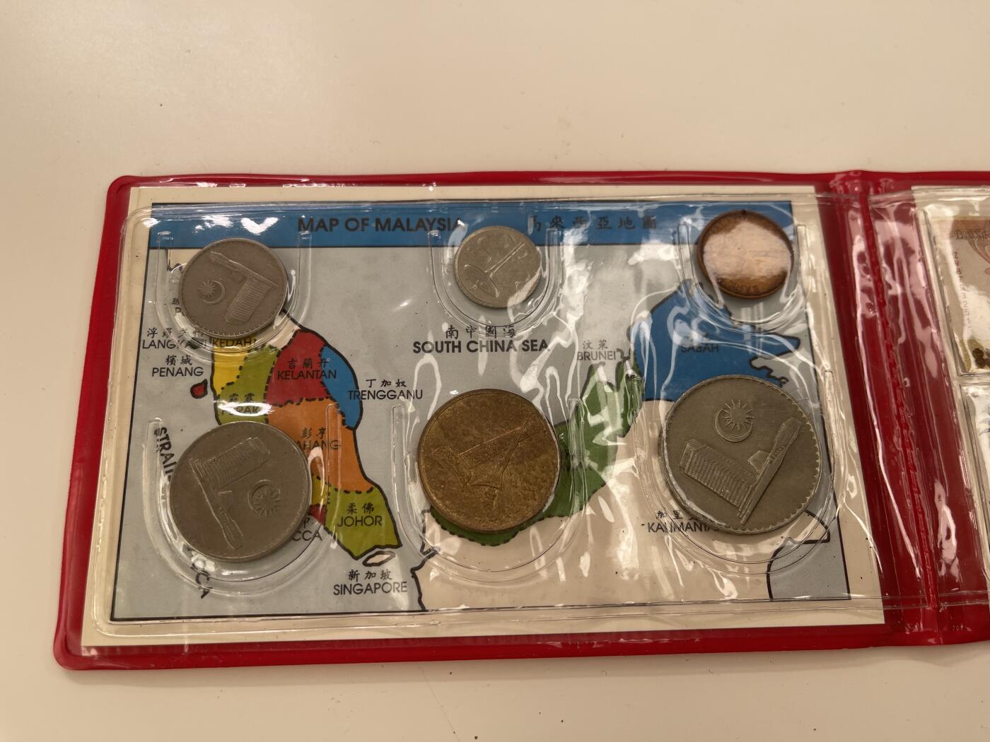 新时代收藏徽章红藏拍卖(第三十场)  徽章纸品证书杂项