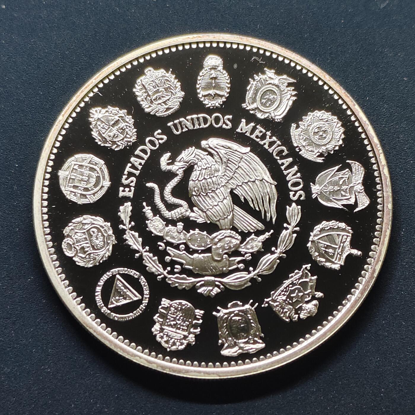 【全场包邮】纯粹捡漏拍499场-持续更新中 【伊比利亚美洲系列首套发现美洲500周年】墨西哥1991年100比索精制纪念银币【40毫米27克92.5%，估算纯银价约699元（按28元/克银价核算）】