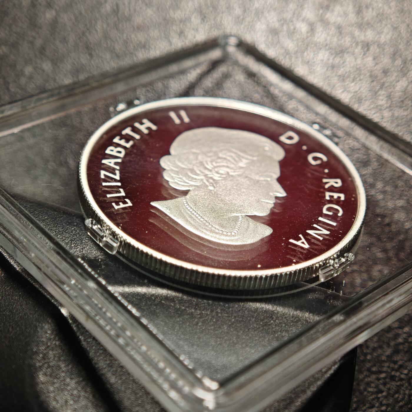 【德藏】世界币章拍卖第163期（拍品征集中~欢迎藏友联系） 2015年 加拿大女足世界杯系列-加油加拿大精制纪念银币 999银 原盒 带证书 直径约：34mm；重约：1/2盎司