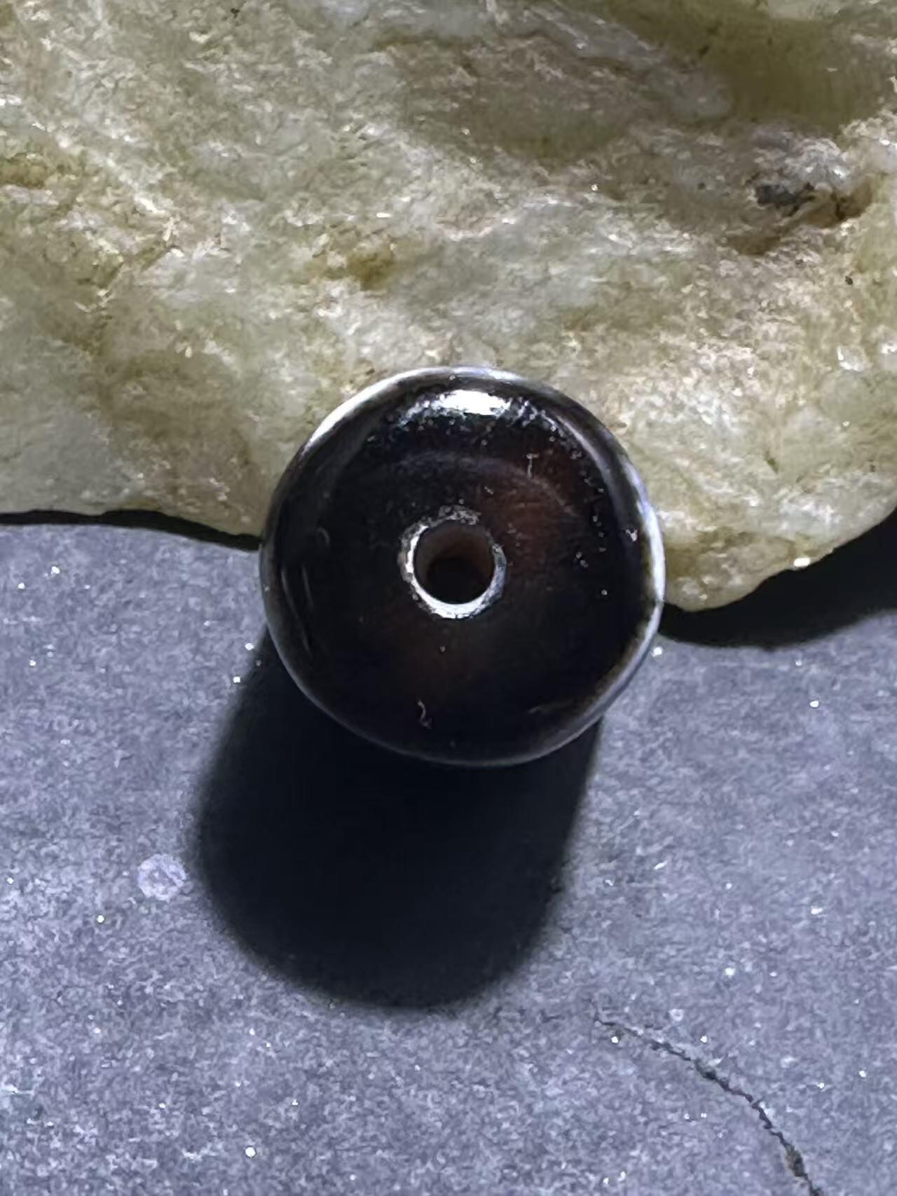 藏传莲花随形天珠一颗