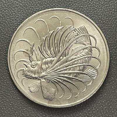 回流0201 - 新加坡1982年50分 狮子鱼