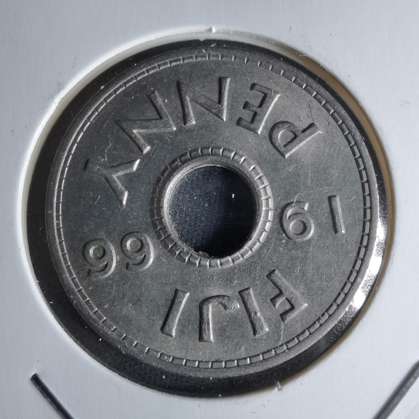 沼泽如烟--第979场 斐济1966年1便士