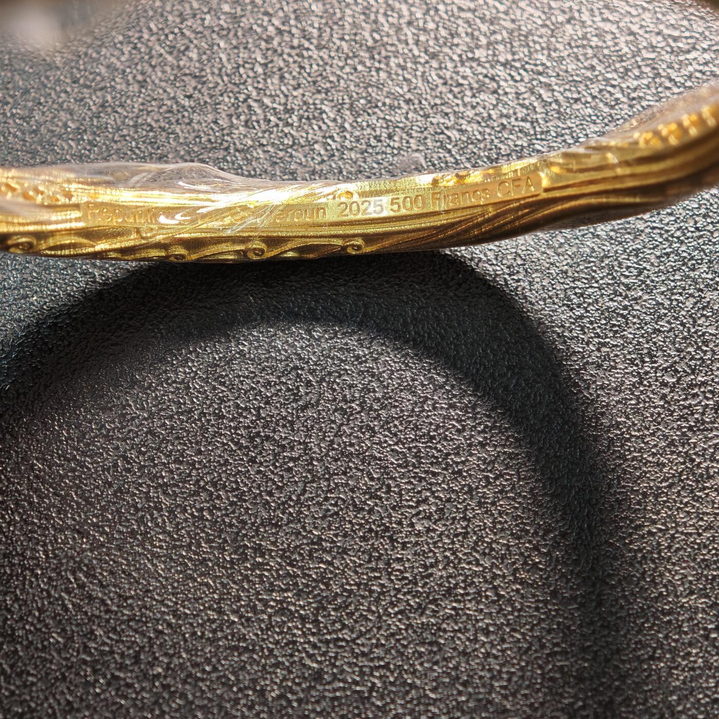 【德藏】世界币章拍卖第163期（拍品征集中~欢迎藏友联系） 2025年 喀麦隆哪吒乾坤圈镀金镶嵌环形纪念银币 925银 原盒 带证书 直径约：58mm；重约：23g