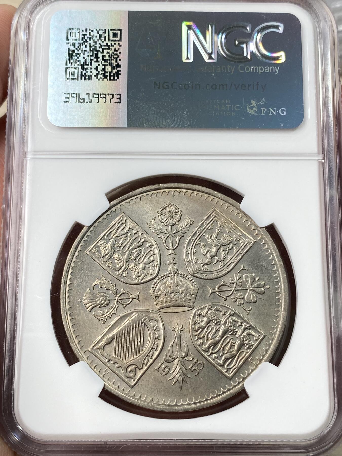 万国钱币拍卖第060期（万国六十期纪念大拍） NGC MS65 1953英国女王伊丽莎白二世加冕纪念克朗镍币 原味转光BU品质