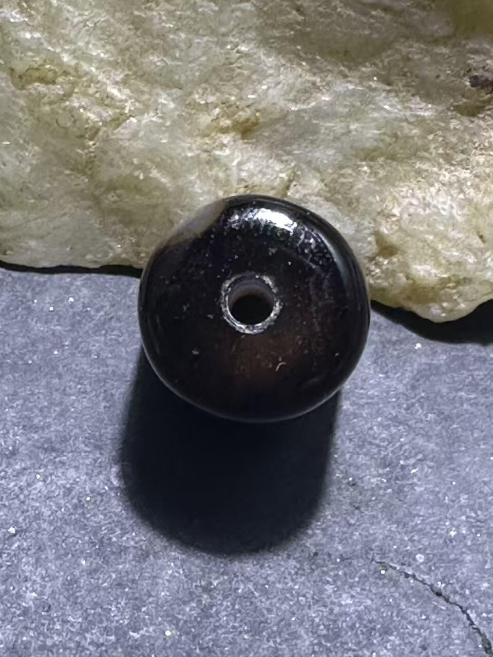 藏传莲花随形天珠一颗