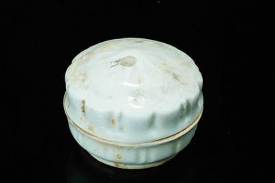 上海都达杂项专场90【全场包邮】  70年代 湖田窑影青釉粉盒83-49