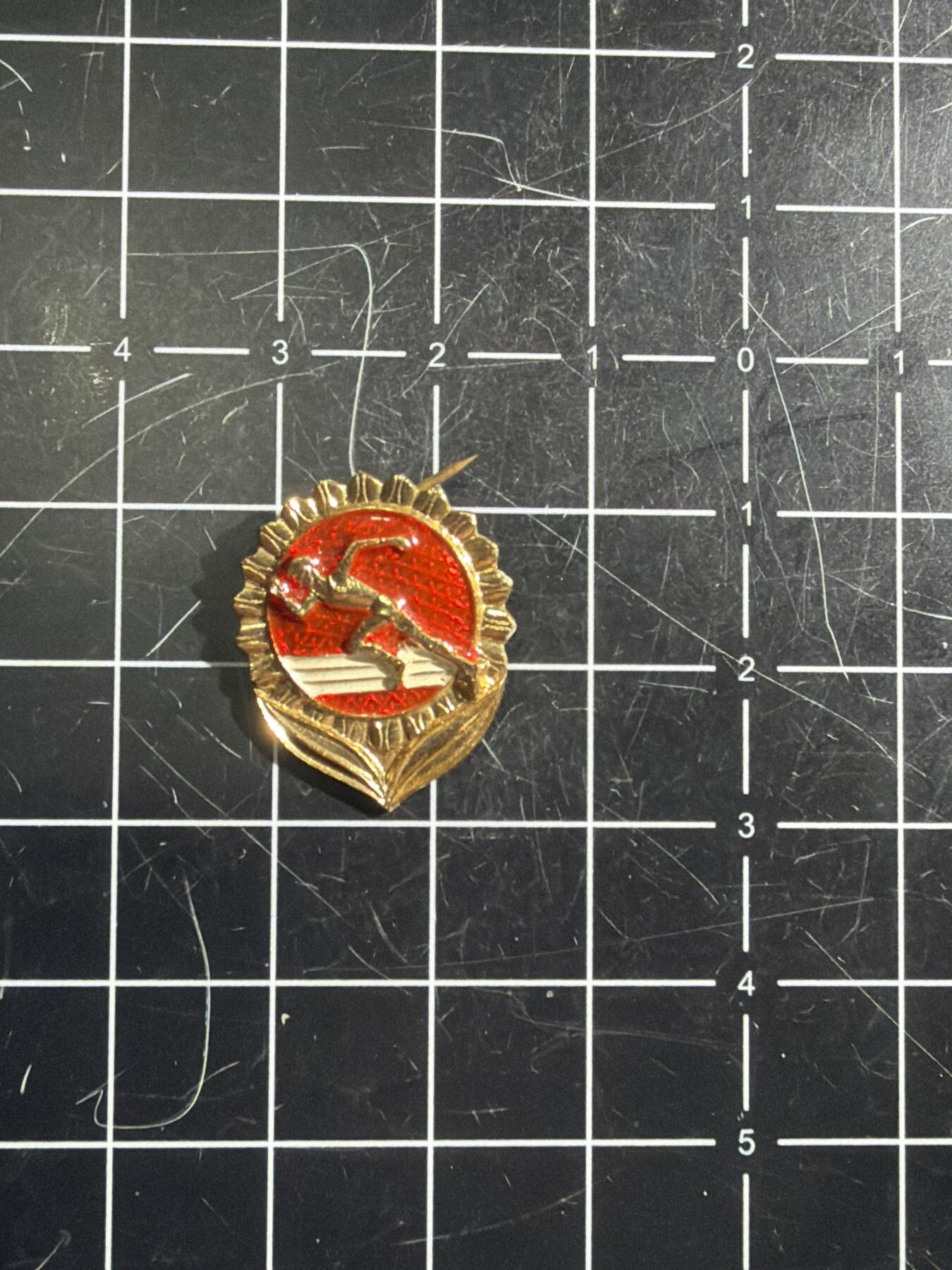 古冰库章牌勋赏收藏0起拍卖 青年制劳卫制