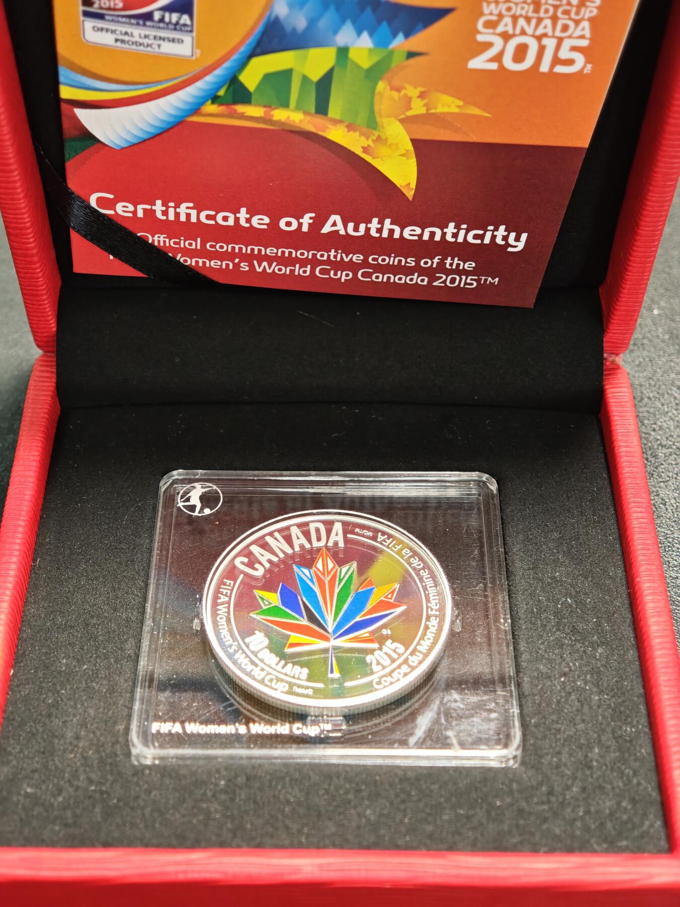 【德藏】世界币章拍卖第163期（拍品征集中~欢迎藏友联系） 2015年 加拿大女足世界杯系列-欢迎全世界精制纪念银币 999银 原盒 带证书 直径约：34mm；重约：1/2盎司