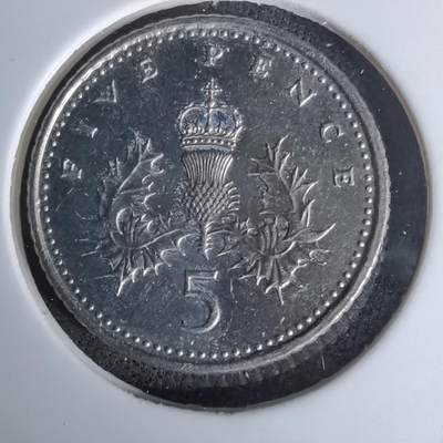 沼泽如烟--第978场 - 英国2003年5便士