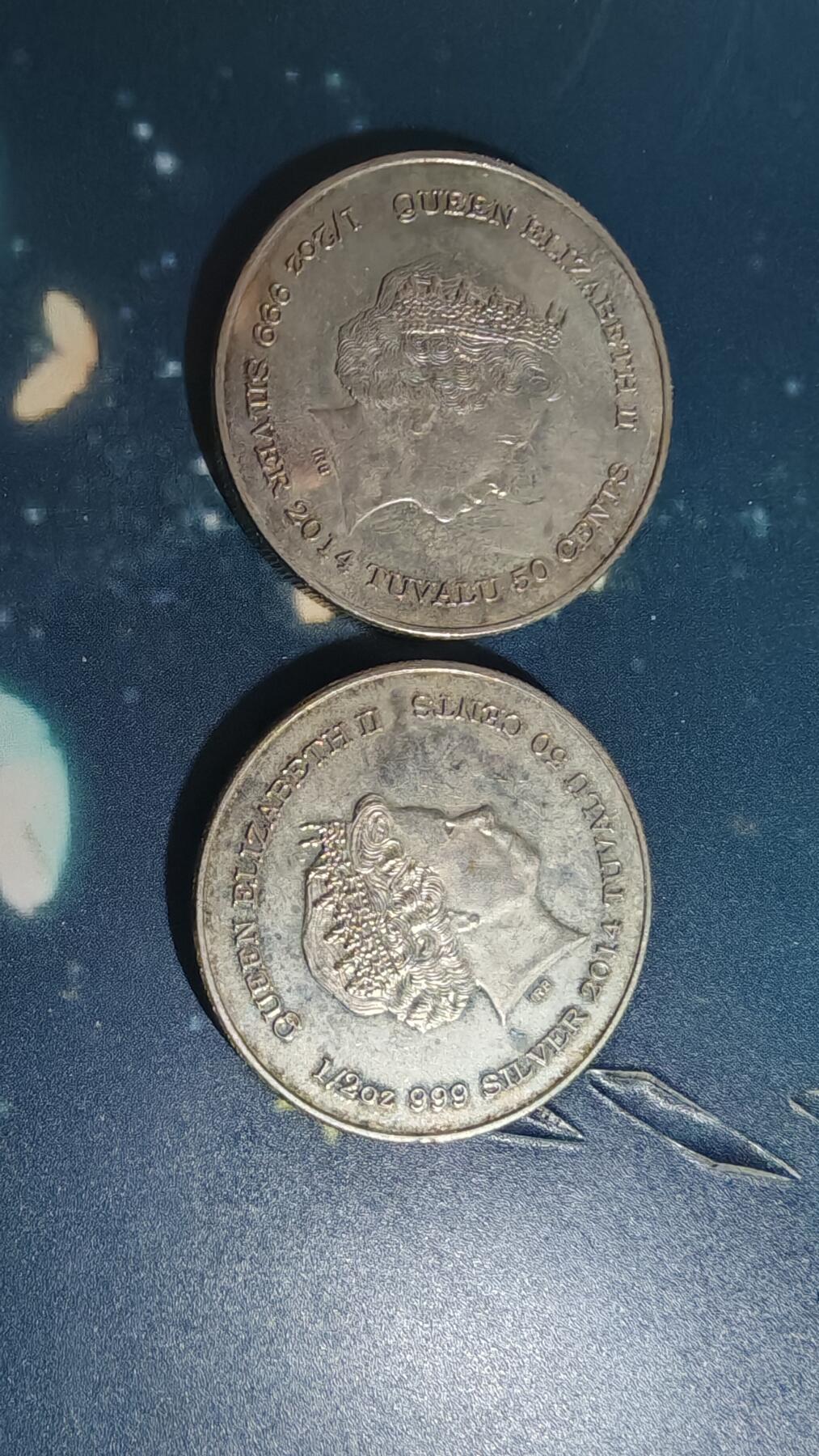 杂项场 工艺品图瓦卢2014纪念币两枚